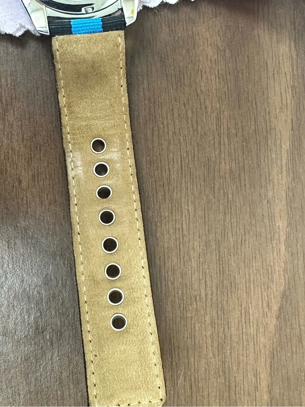 EUC Tommy Bahama Relax men’s watch IOB with Blue-Striped Canvas & Leather Band
